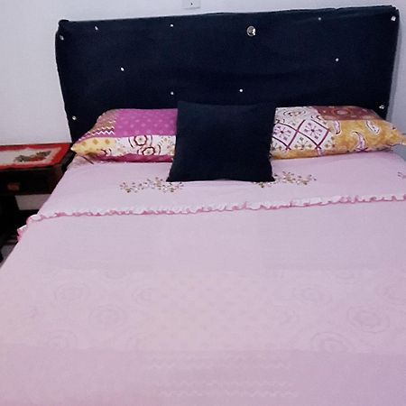Kitnet K1 Em Torres-Rs - Na Mais Bela Praia Gaucha - Cozinha - Banheiro - Ar Condicionado - Smart Tv 32' - Wi-Fi - Anfitria Superhost No Bnb Dış mekan fotoğraf